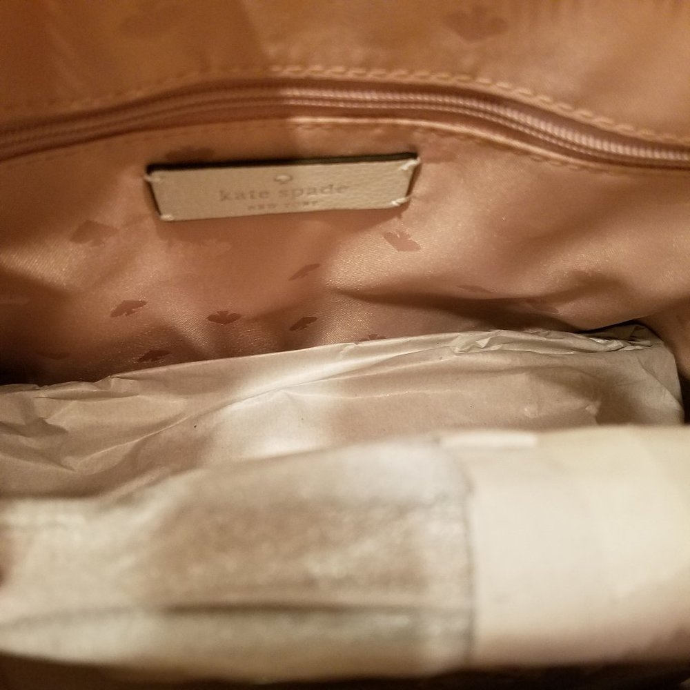 Christmas gift idea kate spade authentic handbag - Picture 3 of 14